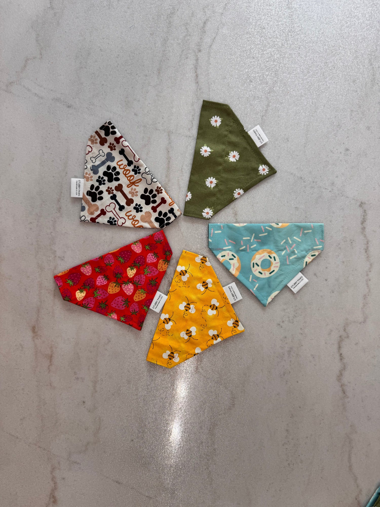 Dog Banadanas